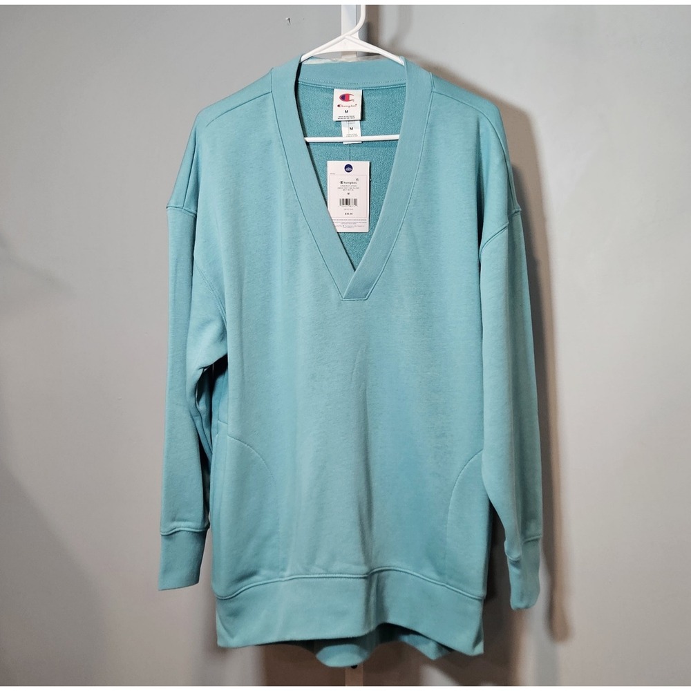 NWT Champion's Women's Size M Turquoise Gameday Deep V Tunic Loose Fit Pullover
